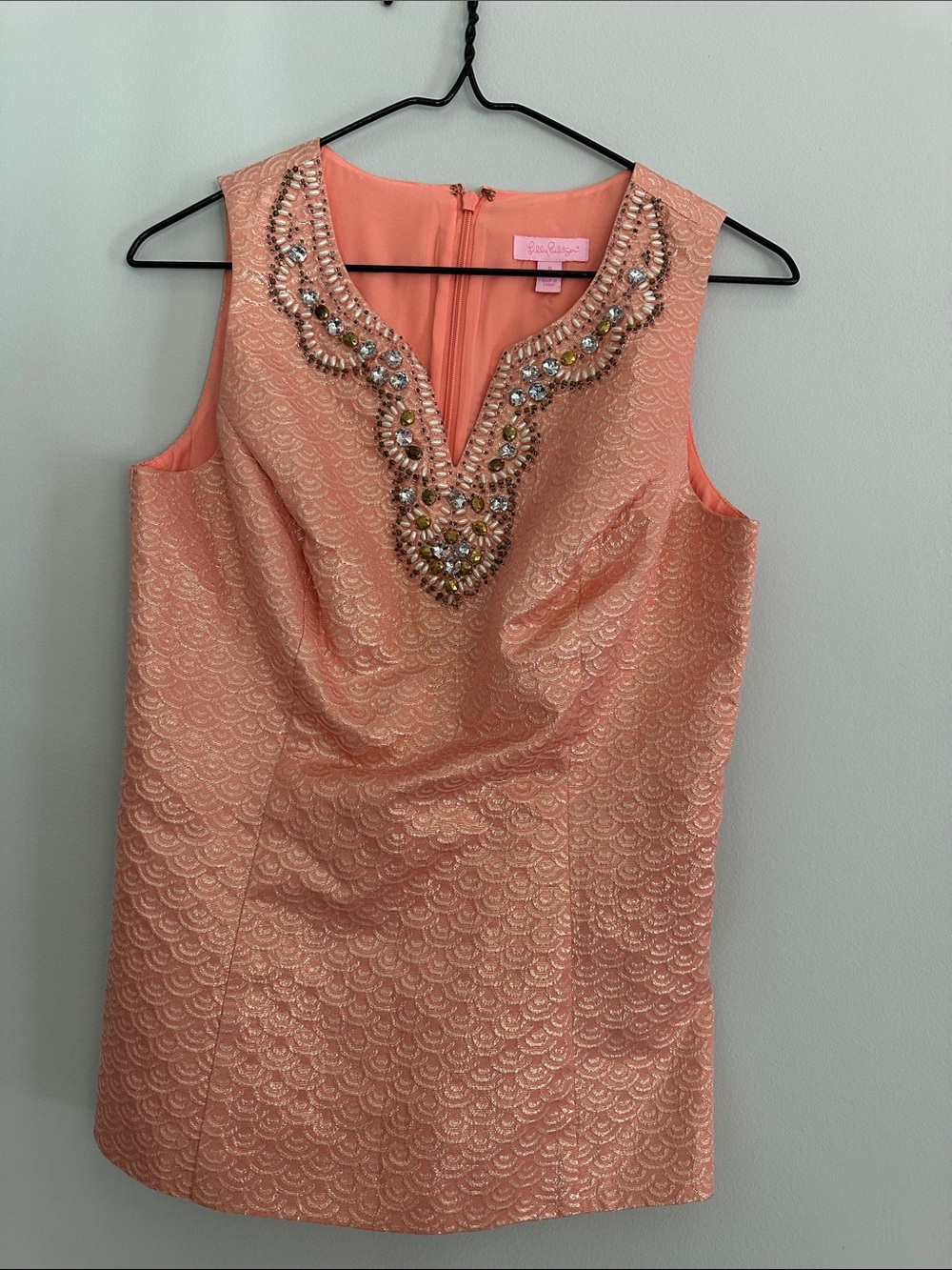 Lilly Pulitzer Sequined Ornate Sleeveless Clamshell Top Size 0 Peach/Coral